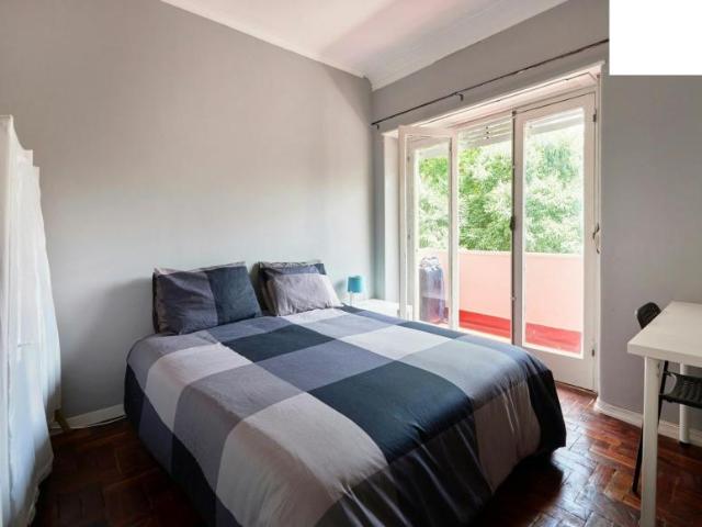 1 quarto, Lisbon Lisbon 1000 149 100729135