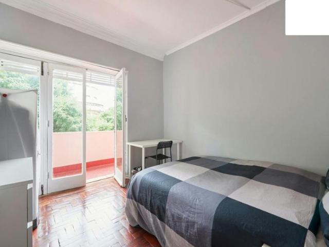 1 quarto, Lisbon Lisbon 1000 149 100729138