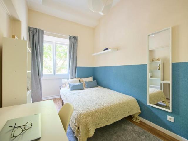 1 quarto, Lisbon Lisbon 1000 252 101775035