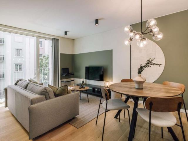 1 quarto, lisbon lisbon 1000 273 102471800