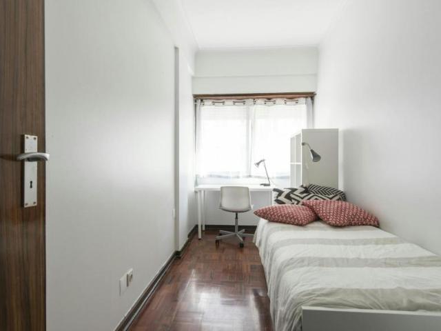 1 quarto, Lisbon Lisbon 1000 292 101111930