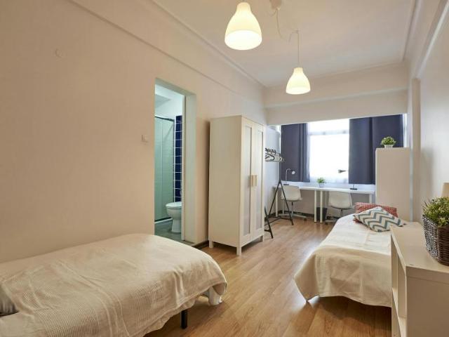 1 quarto, Lisbon Lisbon 1000 292 99635218
