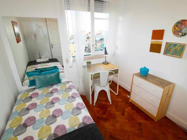 1 quarto, Lisbon Lisbon 100722192