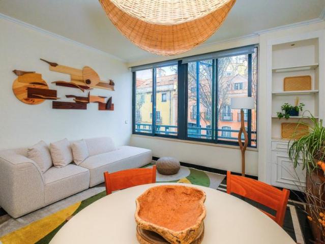 1 quarto, Lisbon Lisbon 102274056