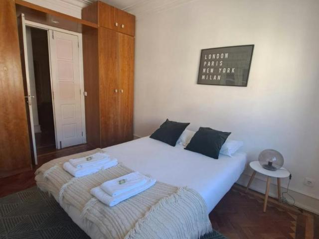 1 quarto, Lisbon Lisbon 102815441