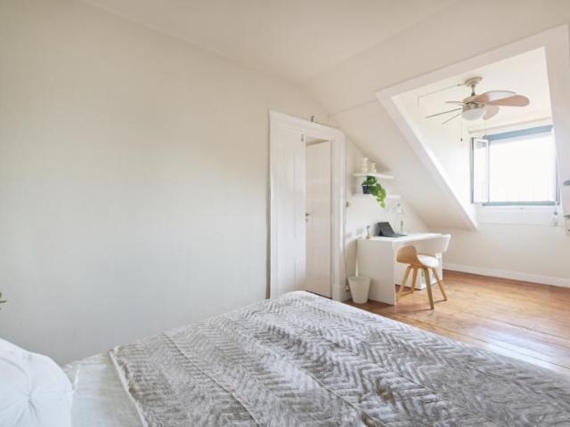 1 quarto, Lisbon Lisbon 103380402