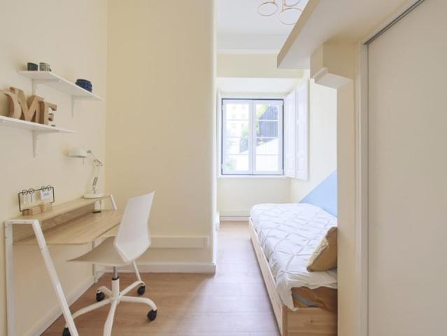 1 quarto, Lisbon Lisbon 103380407