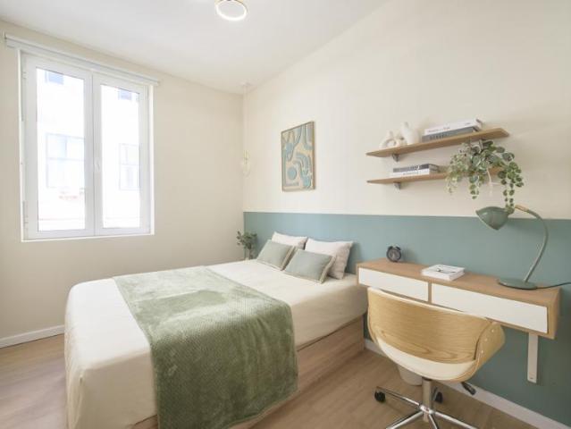 1 quarto, Lisbon Lisbon 103380404