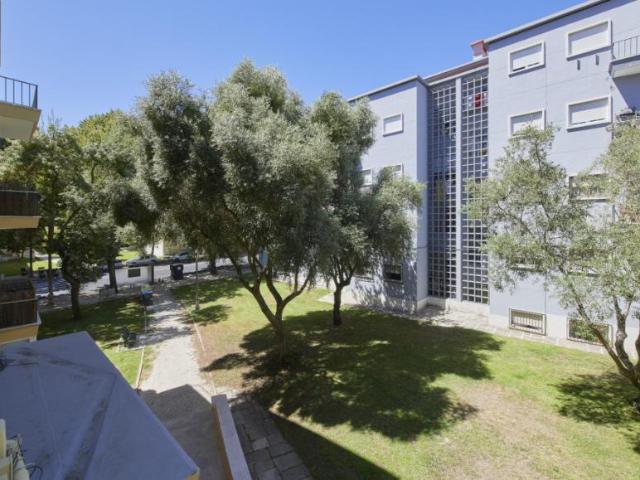 1 quarto, Lisbon Lisbon 103380439