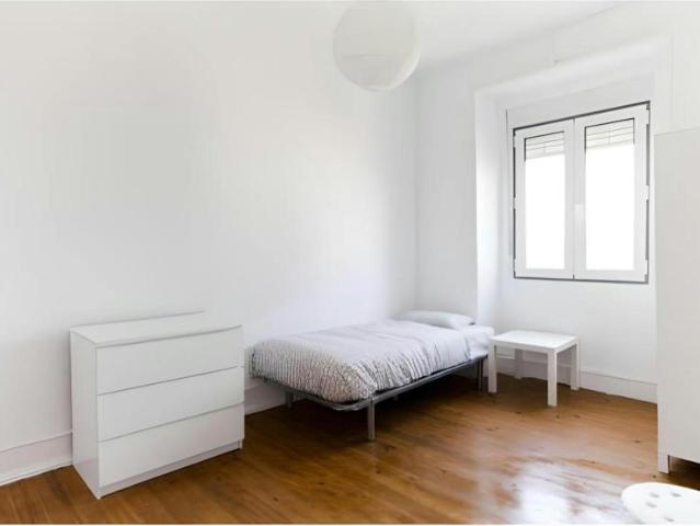 1 quarto, Lisbon Lisbon 1049 001 102856115