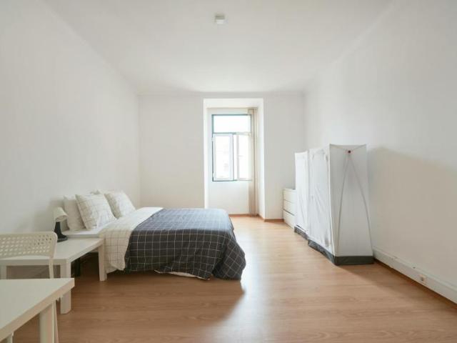 1 quarto, Lisbon Lisbon 1050 027 100728755