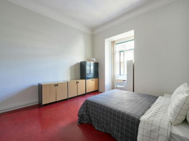 1 quarto, Lisbon Lisbon 1050 027 100728738