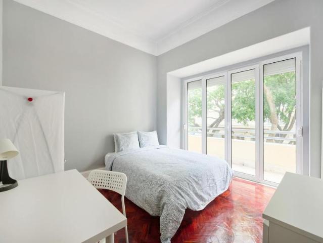 1 quarto, Lisbon Lisbon 1050 099 100721345