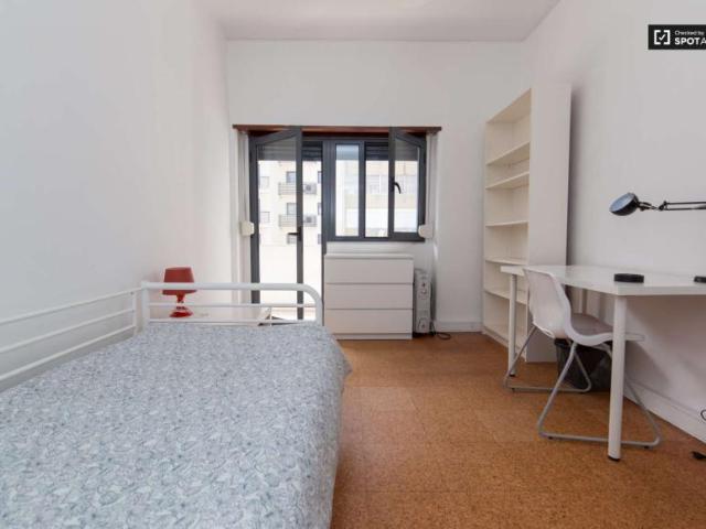 1 quarto, lisbon lisbon 1050 128 101806474