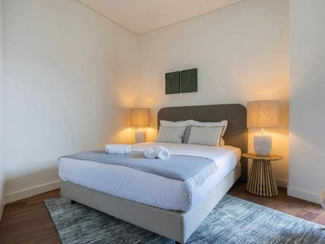 1 quarto, Lisbon Lisbon 1050 140 103960417