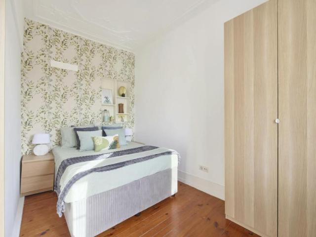 1 quarto, Lisbon Lisbon 1050 150 102469389