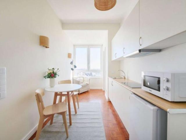 1 quarto, lisbon lisbon 1050 250 101785930