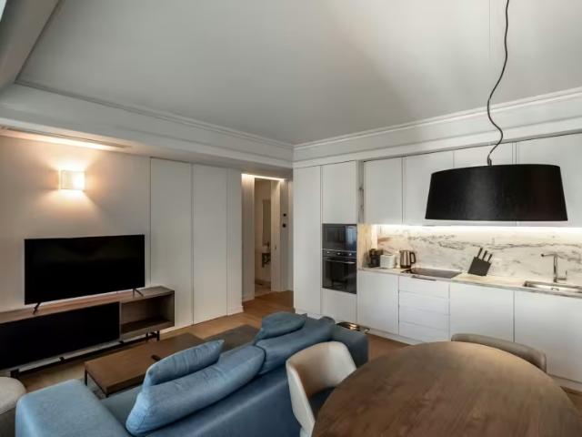 1 quarto, Lisbon Lisbon 1069 413 LS98707627
