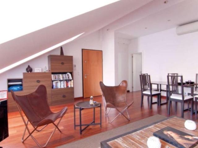 1 quarto, lisbon lisbon 1070 164 104071733