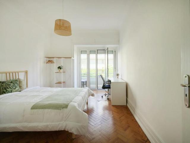 1 quarto, Lisbon Lisbon 1070 240 102469473