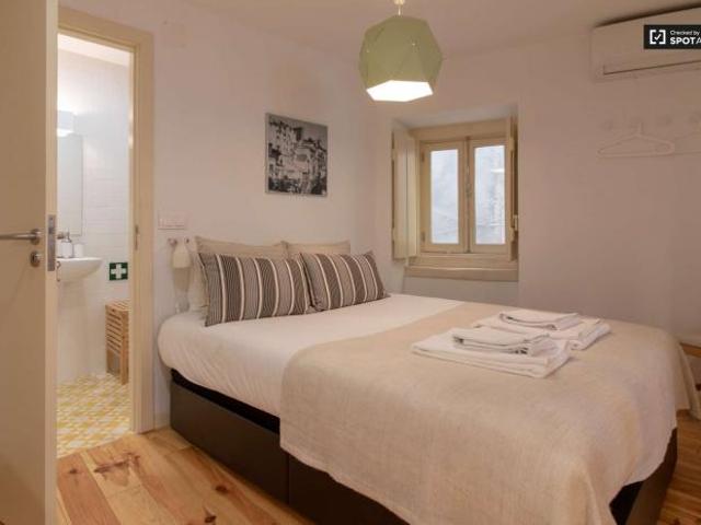 1 quarto, Lisbon Lisbon 1100 015 LS44546323