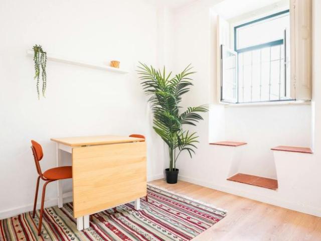 1 quarto, Lisbon Lisbon 1100 117 101837911