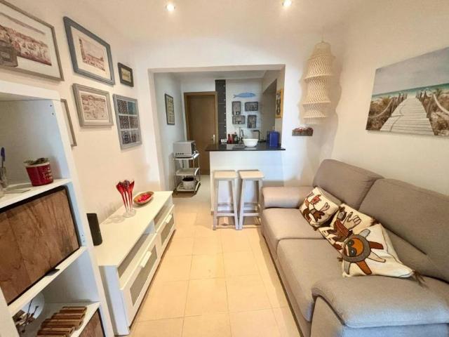 1 quarto, Lisbon Lisbon 1100 210 103654584