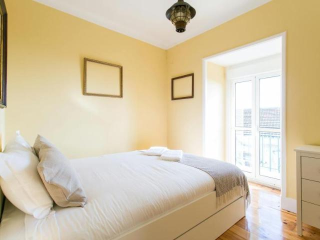 1 quarto, Lisbon Lisbon 1100 316 102753489
