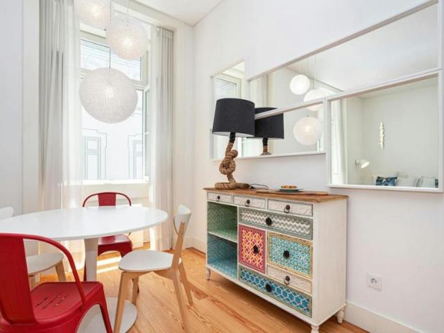 1 quarto, Lisbon Lisbon 1100 526 102953195