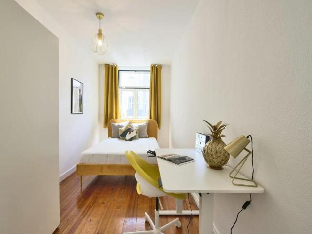 1 quarto, Lisbon Lisbon 1100 595 102469607