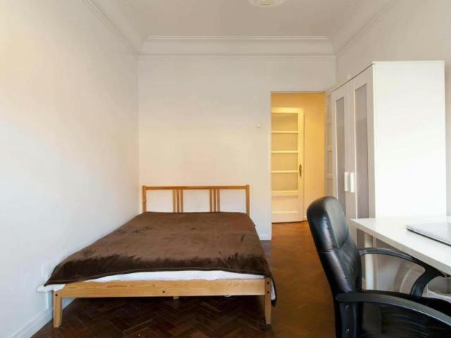 1 quarto, Lisbon Lisbon 1150 200 101838227