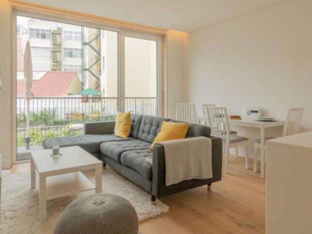 1 quarto, lisbon lisbon 1150 241 100218068