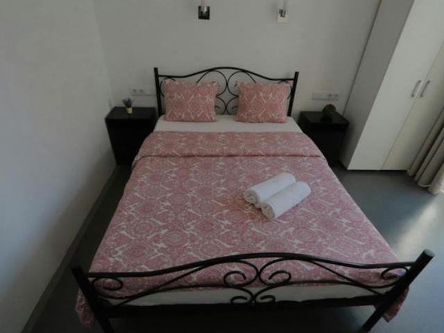 1 quarto, Lisbon Lisbon 1150 320 104783421