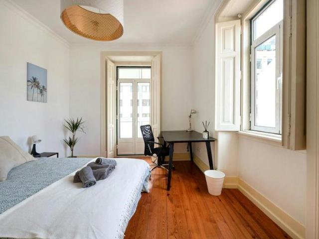 1 quarto, Lisbon Lisbon 1150 322 103696078