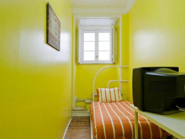 1 quarto, Lisbon Lisbon 1170 110 100731773