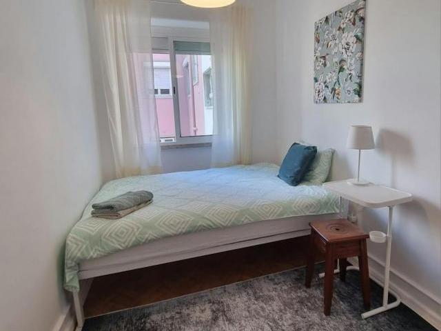 1 quarto, Lisbon Lisbon 1170 200 LS79705173