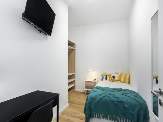 1 quarto, Lisbon Lisbon 1170 315 100672927