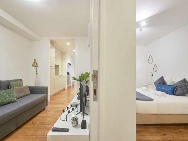 1 quarto, lisbon lisbon 1200 208 101771098