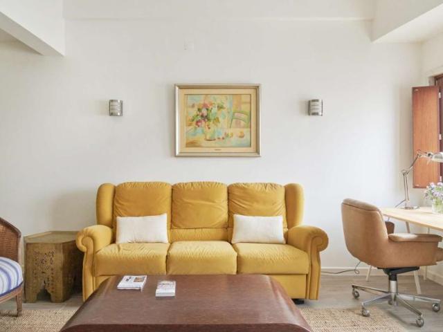 1 quarto, lisbon lisbon 1200 219 101844942