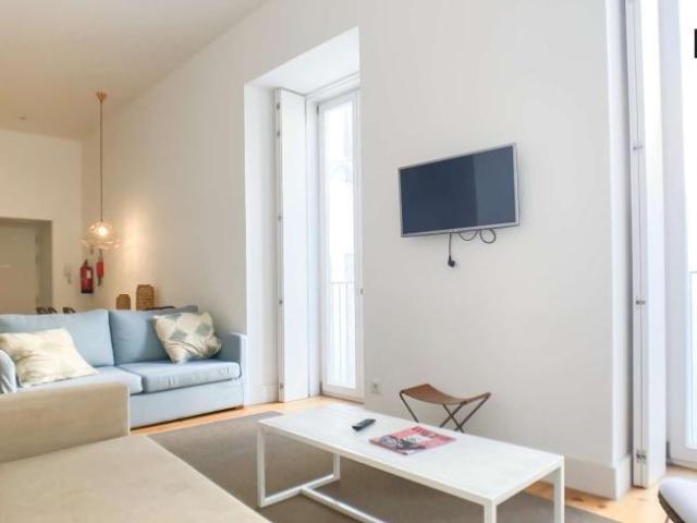 1 quarto, lisbon lisbon 1200 343 101692837