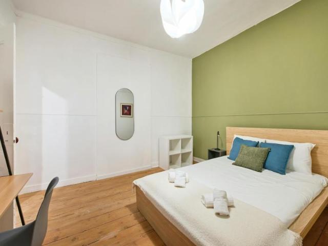 1 quarto, Lisbon Lisbon 1200 343 104796297
