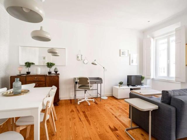 1 quarto, lisbon lisbon 1200 804 101771975