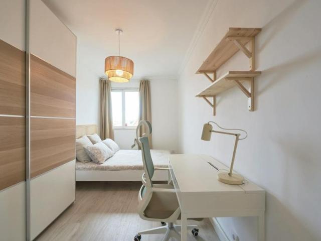 1 quarto, Lisbon Lisbon 1200 806 102469394