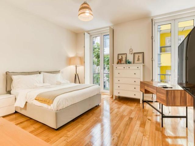 1 quarto, Lisbon Lisbon 1250 096 102916715
