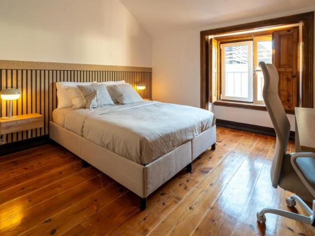 1 quarto, Lisbon Lisbon 1250 149 102469434