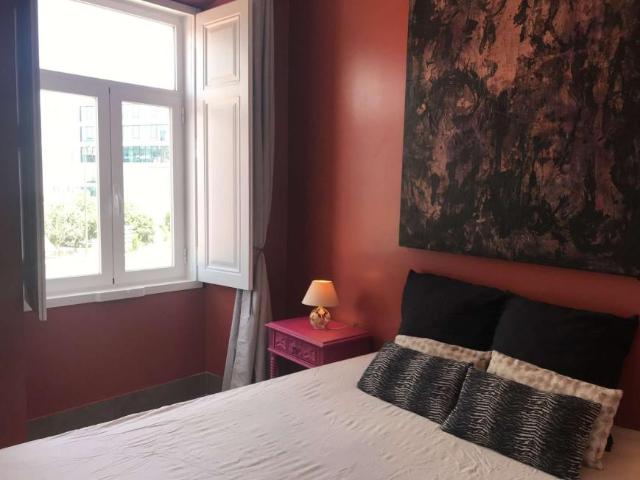 1 quarto, lisbon lisbon 1300 149 104828505