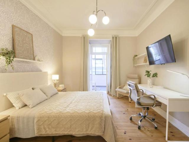 1 quarto, Lisbon Lisbon 1350 177 104507603