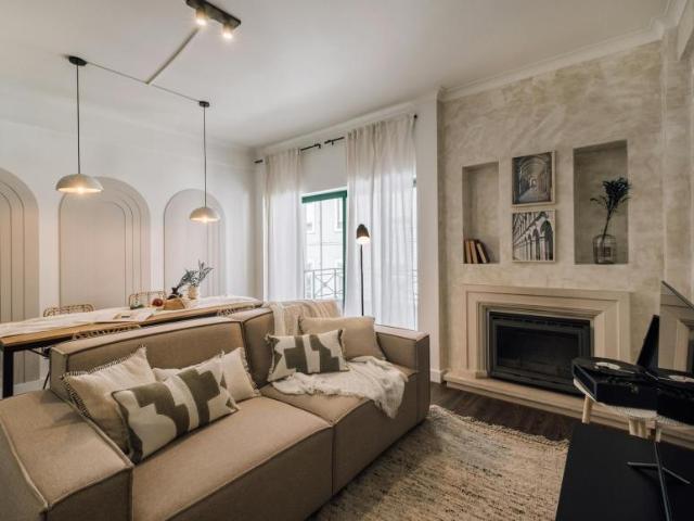 1 quarto, Lisbon Lisbon 1350 230 100992273
