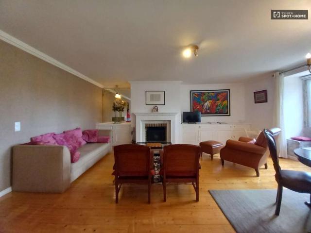 1 quarto, lisbon lisbon 1350 250 101788838