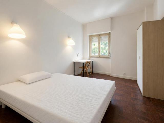 1 quarto, Lisbon Lisbon 1350 252 103302731